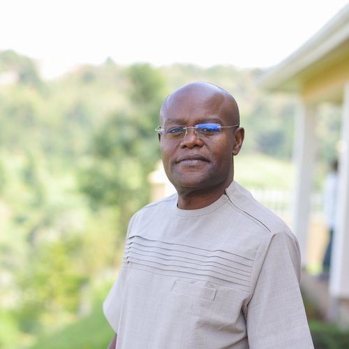 Andrew (Andeh) Hyeroba
